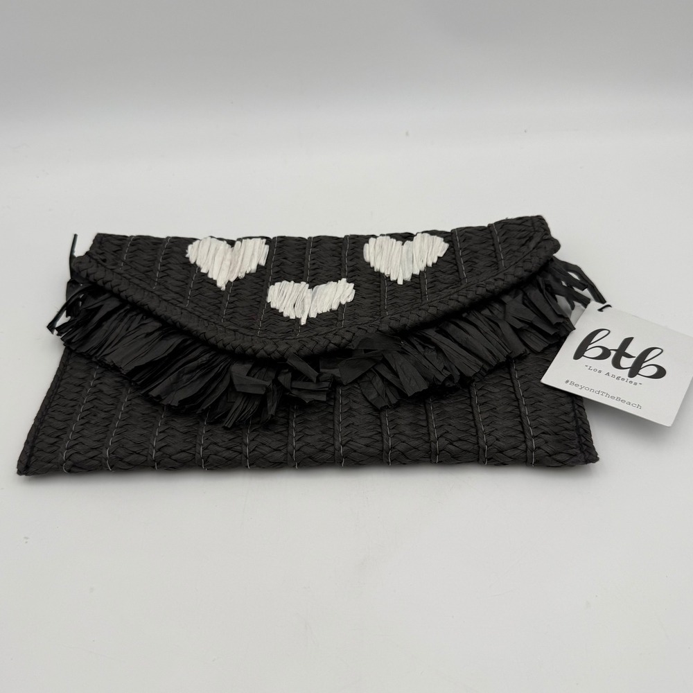 BTB Los Angeles Black Woven Raffia Heart Fringe Clutch Bag New - Picture 9 of 9